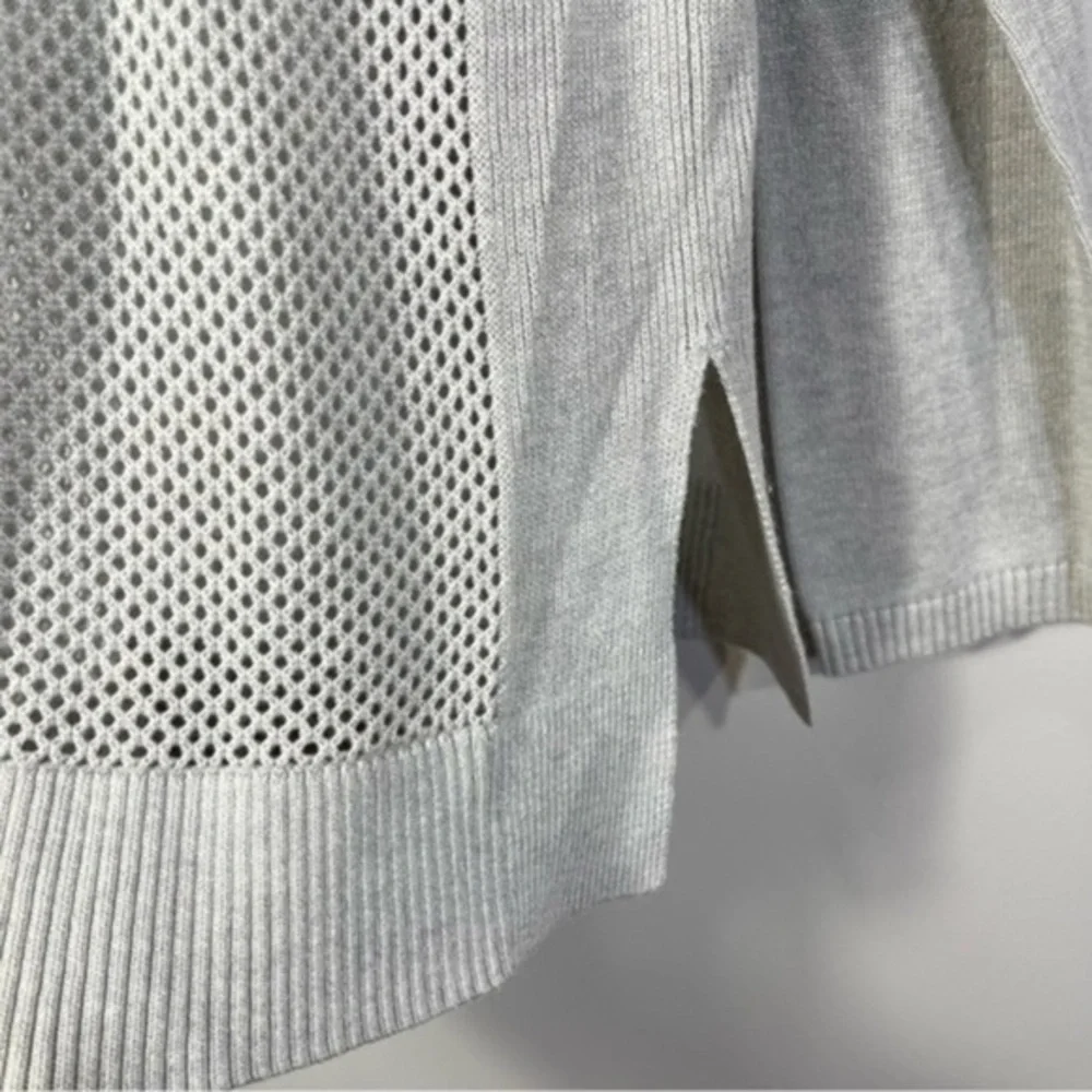 Lululemon Well Being Sweater Heathered Grey Size 12 Cashmere Blend Crew Neck
